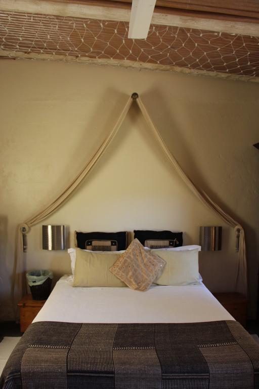 Hebron Guesthouse & Restaurant Citrusdal Ngoại thất bức ảnh